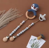 Pacifier clip wood